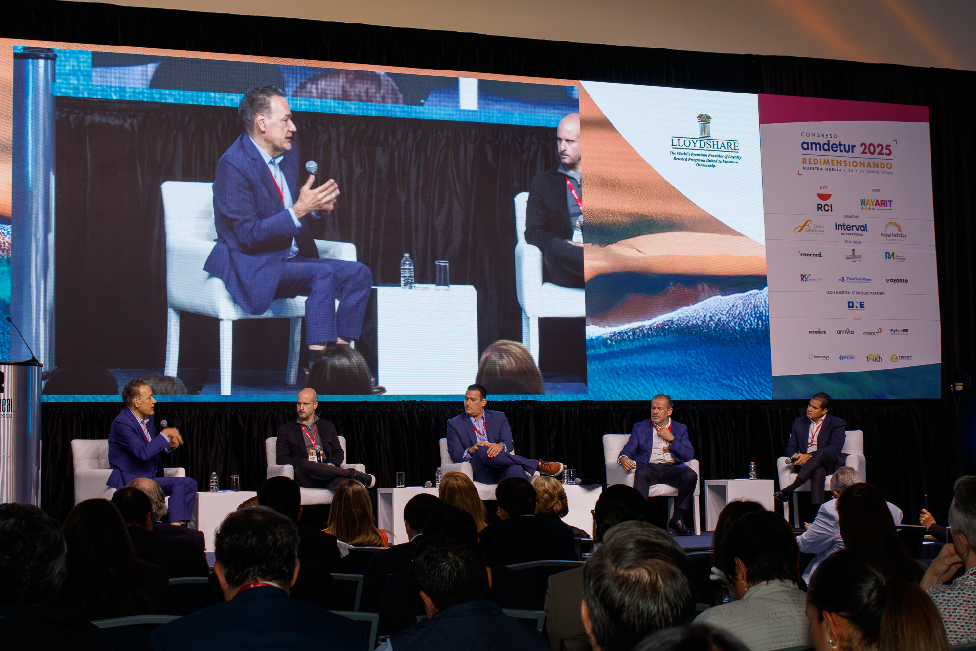 Panel de líderes del sector de la propiedad vacacional en el Congreso AMDETUR 2025 hablan sobre la expansión del tiempo compartido en México